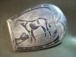М722 Портсигар в форме подковы. Лошадь. Серебро, чернь, фото №4