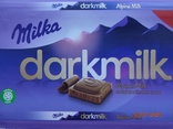 Обёртка от "Milka darkmilk Alpine Milk" 85 g (Mondelez Polska, Kobierzyce, Польша) (2020), фото №3
