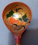 Antique wooden spoons of Khokhloma are carved and hand-painted in the 20th century, photo number 3