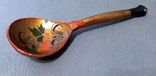 Antique wooden spoons of Khokhloma are carved and hand-painted in the 20th century, photo number 7