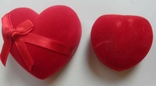 Два футлярчика у вигляді серця для каблучок, фото №2