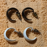 Two pairs of studs in a crescent. Metal, photo number 2