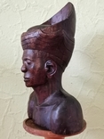 Antique wooden statuette of the Egyptian pharaoh, photo number 3