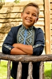 Дитяча синя вишиванка для хлопчика з геометричним орнаментом, фото №3