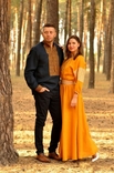 Елегантний комплект для пари - чоловіча сорочка з багатою вишивкою і жіноча довга сукня, фото №5