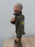 Sculptural portrait of the Commander-in-Chief of the Armed Forces of Ukraine Valeriy Zaluzhnyi., photo number 3