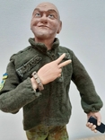 Sculptural portrait of the Commander-in-Chief of the Armed Forces of Ukraine Valeriy Zaluzhnyi., photo number 8