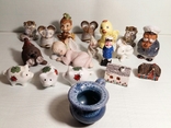 18 миниатюрных авторских Статуэток: зверята, ангелочек, моряки, свинки, домики. Европа, фото №3