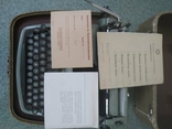 Немецкая печатная машинка Rheinmetall в кофре с документами и инструкцией, фото №7