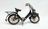 Масштабная модель ретро мотоцикла мопеда велосипеда с мотором, фото №5