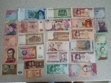 #7 — World – A set of 100 UNC world banknotes are all different, photo number 2