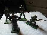 Soldiers 4 pieces, photo number 8