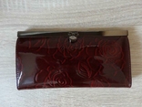 Женский большой кожаный кошелек Dr.Koffer (лакированная кожа, бордовый), фото №2