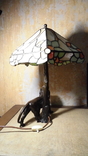 Настольная лампа Лев Tiffany. Витражный абажур, бронза Art Deco 1920e Франция, фото №6
