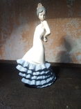 Фарфоровая статуэтка Танцовщица Фламенко Lladro Nao. Ручная работа 1983 Испания, фото №3