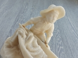 Скульптура. Том Соєр / Хлопчик з човном / пластик, фото №12