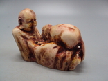 Figure netsuke bone mammoth tusk miniature Japanese sitting with a dog 4.3x5.7 cm weight 46.68 g, photo number 7