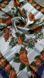 Италия!белый большой атласный платок с оранжевыми розами,шаль, 95*93 см, photo number 4