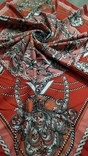 Италия!большой роскошный атласный коралловый платок с вензелями, шаль, новый, фото №5