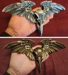 Барельеф, декор, череп ворона с крыльями, фото №2