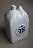 Бутыль-штоф от ликеро-водочного изделия в честь 35 летия завода Крымсода, 2008 г. Украина, фото №2