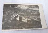 Фотография "Девушка позирует у моря.Купальник" (9*6), фото №3
