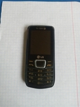 The phone is an LG mobile., photo number 12