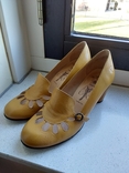 Ladies' shoes Vintage Portugal size 40, photo number 2