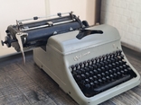 Машинка друкарська пишущая печатная 1960рр Німеччина, фото №4