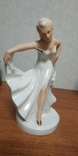Statuette of the Lady in curtsy Grafenthal.Germany, photo number 13