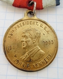 United States. Medal of the Art Center. J. S. Smith F. Kennedy in Washington., photo number 4