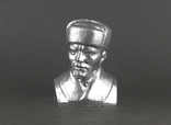 Bust of Lenin in a hat (N. Baganov, 1982), photo number 2