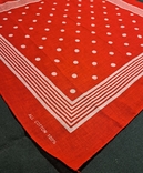 Новый платок красный в белый горох бандана 52,5/52 см, фото №3
