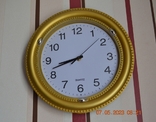 Round wall clocks. QUARTZ. Diameter 30 cm. Dial diameter 23 cm. Not working, photo number 5