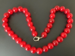 Red glass beads, photo number 6