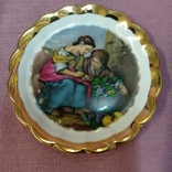Vintage decorative plate "Fruit Seller" Bartolomé Esteban, Limoges, France, photo number 6