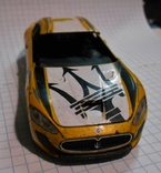 Машинка KINSMART "Maserati GranTurismo". 1:38, photo number 2