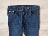 Модные мужские зауженные джинсы Man оригинал в отличном состоянии, фото №4