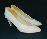 Туфлі жіночі шкіряні білі 38,5 розмір, фото №2