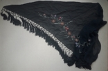Винтаж вечерняя шаль/косынка шифон с вышивкой и множеством ажурных кистей - 126х170х126 см, фото №9