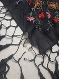 Винтаж вечерняя шаль/косынка шифон с вышивкой и множеством ажурных кистей - 126х170х126 см, фото №13