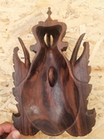 Деревянная маска с изображением божества, фото №9