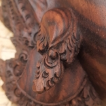 Деревянная маска с изображением божества, фото №12