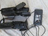 Две видеокамеры и зарядное, фото №2