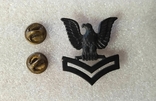 Значок - USN - Petty Officer Second Class E-5 (Cap Device) PO2, фото №2