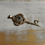 Кулон Ключ с большим белым камнем, фото №2