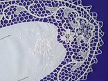 Салфетка овальная кремовая, вышивка, венецианское кружево, размер 27 х 80 см., фото №7