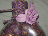 Пляшка декоративна інтер'єрна заповнена квітами магнолії., фото №5