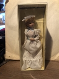Фарфоровая кукла дамы эпохи, фото №3