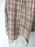 Трендовий бежевий шарф в клітку Burberry london , made in Nenal, фото №3